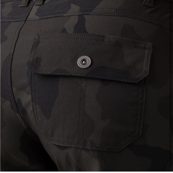 NWT PRANA HALLE STRAIGHT PANT II
CHARCOAL CAMO - Picture 7 of 11